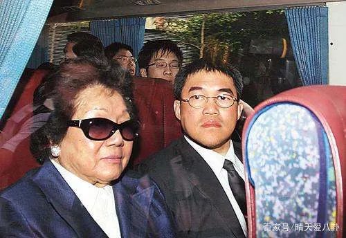 3个儿子是继承人，霍英东的三个妻子，原配吕燕妮的地位凭啥不变？