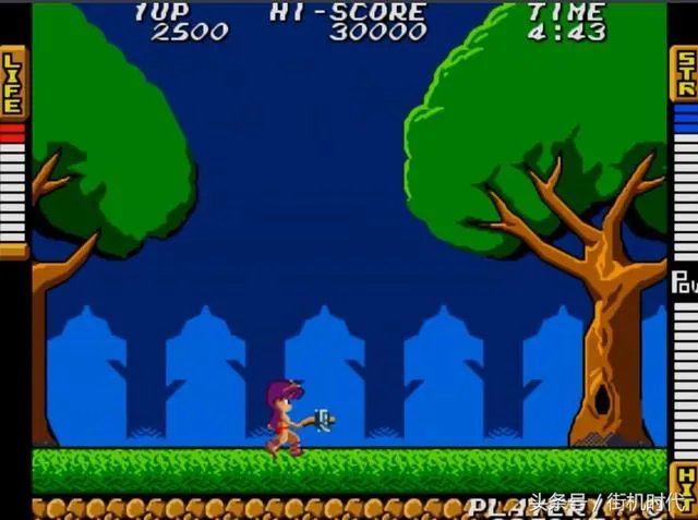 《拳皇》麻宫雅典娜放必杀技时,为什么会出现清凉的比基尼?