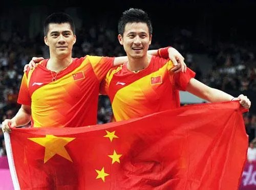 羽毛球名将傅海峰有几个孩子？