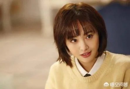 你们觉得郑爽与沈月谁最好看？