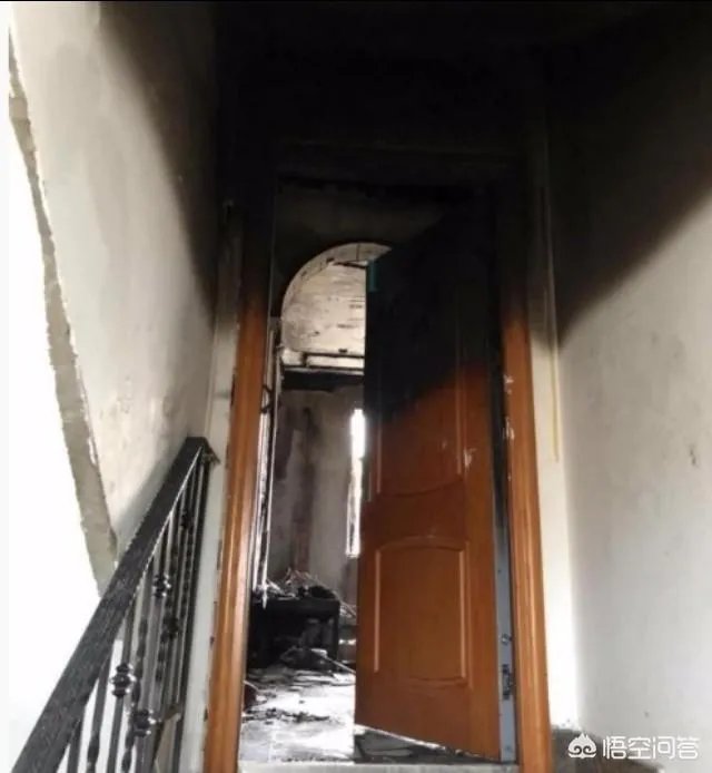 如何看待沈阳沈北某小区着火，郑爽爸爸冲进火场救人？