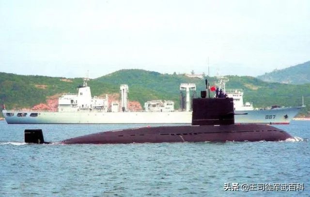 他们说三峡大坝里面有潜艇，是真的吗？