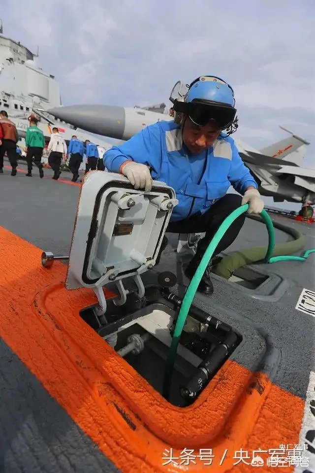 辽宁号定性为训练舰