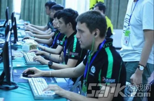 DOTA2 TI4后中国战队重登世界排名榜首