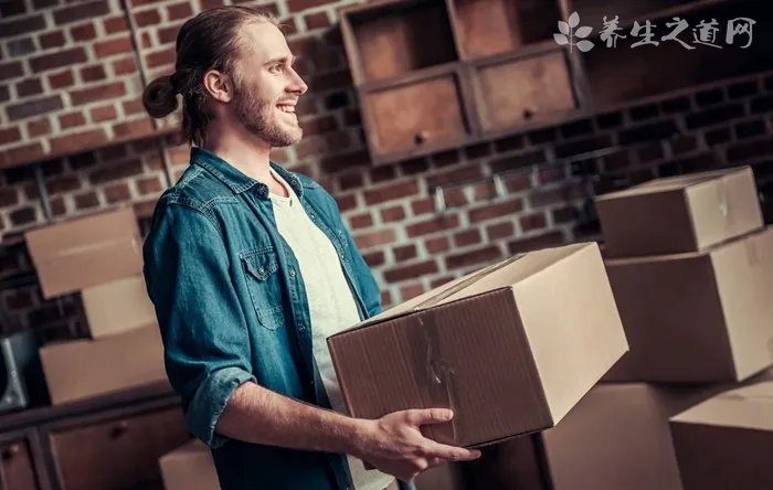 皮草什么颜色最高贵？第一种颜色真的是华丽又精致！