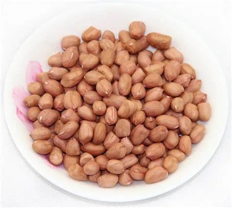 承包商收花生时遭数百村民哄抢，当地警方对此是何态度？