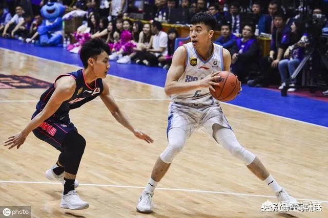 周琦加盟新疆男篮后，明年可能还广东一个4：0吗，你认为呢？