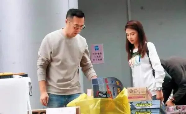 梁静茹前夫约会新欢名媛，他的新欢是“何方神圣”？