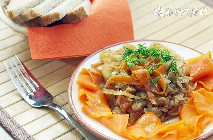 白斑病症状有哪些 早晚期症状各不同