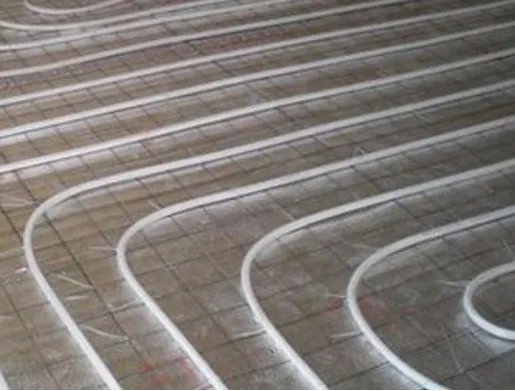 暖气可以加防冻液吗