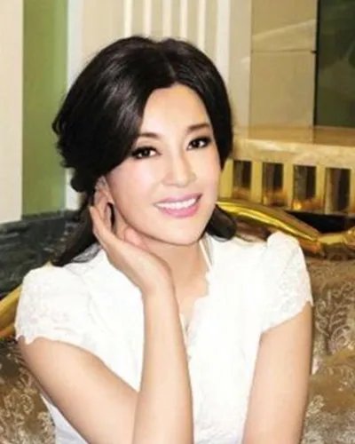 米雪素颜近照不像60岁似少女 盘点娱乐圈的童颜逆龄女星