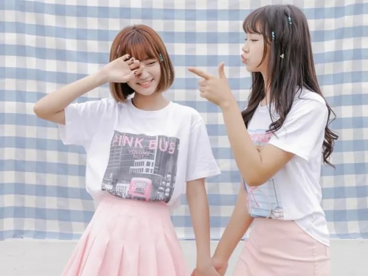 伊能静发小作文为张雨绮庆生，你和你闺蜜之间的感情有多好？