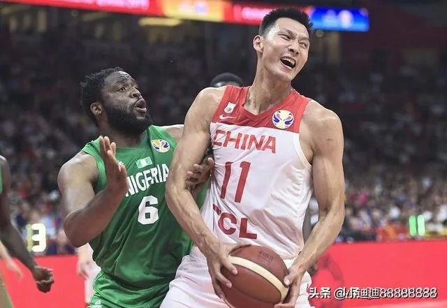 男篮无缘直通奥运，这批球员成长后能赶上他们前辈吗？