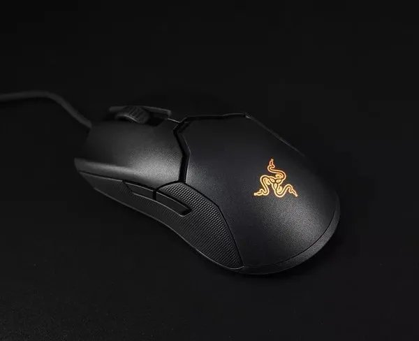 Razer Viper毒蝰游戏鼠标拆解评测