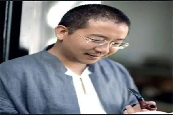 中国十大网络作家富豪：月关上榜，唐家三少第一