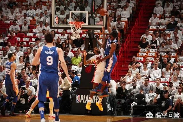 白边自称是传统中锋代表，曾经和恩比德大打口水战，今天两人场上相遇，结果如何？