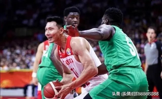 男篮无缘直通奥运，这批球员成长后能赶上他们前辈吗？