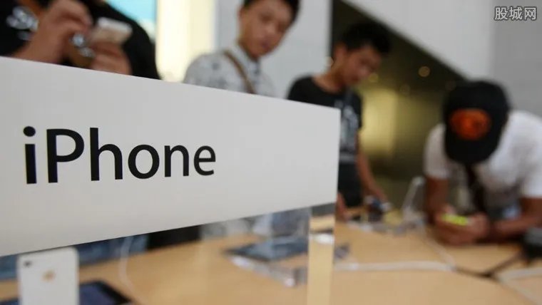 118万台苹果出货 海关提供全天候预约通关服务