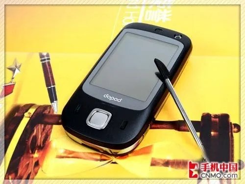 S1滑盖升级版HTC Dual一周内爆降400元