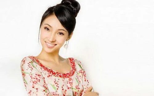 白静和乔宇有什么关系