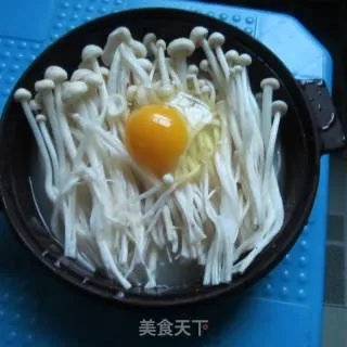 微波炉煮汤-----金菇蛋汤