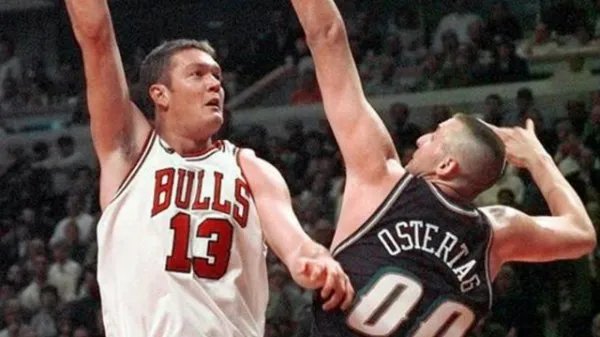 NBA中公牛王朝在内线不行吗？