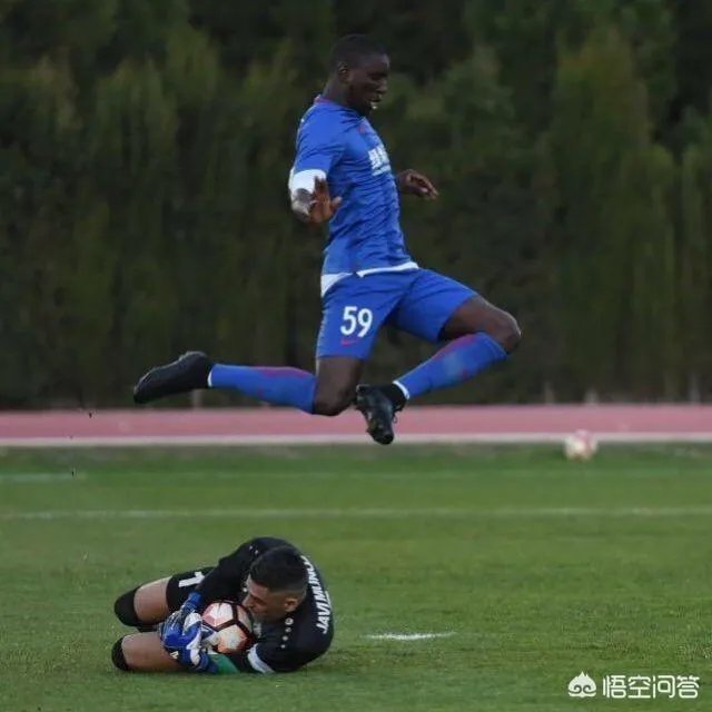 土耳其媒体报道，登巴巴将回归上海申花，你怎么看？