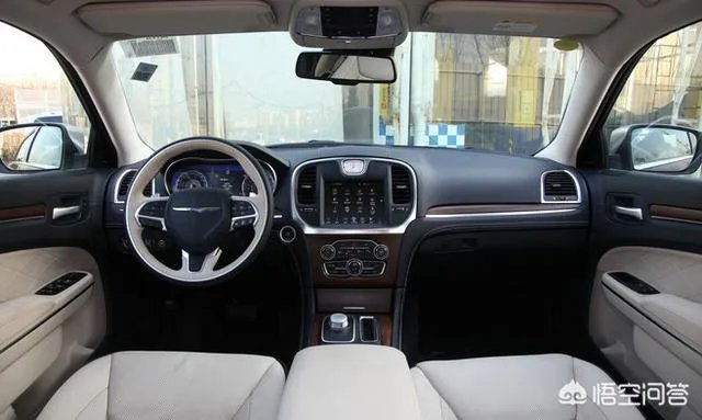 克莱斯勒300C怎么样，值得入手吗？