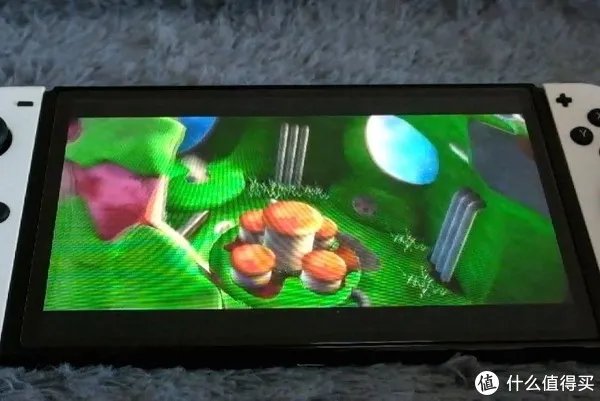 瞎摸瞎玩 篇二十八：来了来了，OLED来了——任天堂Switch OLED版本开箱与简单对比