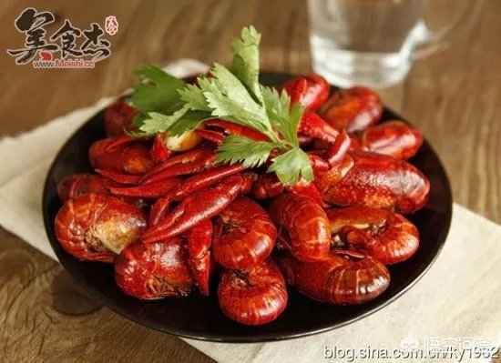 小龙虾的口味很多，你最喜欢吃哪个味道的？