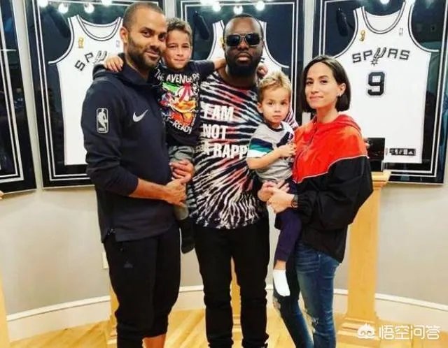 帕克球衣退役仪式，帕克的美丽娇妻抢镜一夜爆红，她是谁，有啥来头呢？