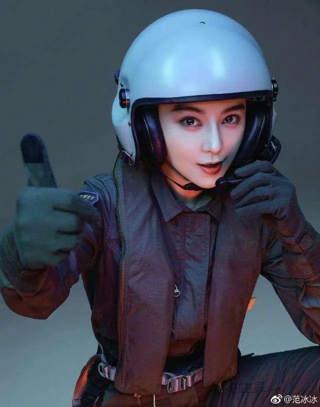 范冰冰李晨秀恩爱之作《空天猎》为何票房如此惨淡?