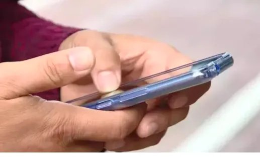 男子酒后睡路边被盗刷12万，小偷找到了吗？