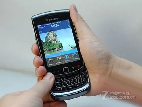 黑莓9800跌价仍在继续 摩托A1680报新低