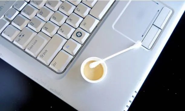 11招教你清洁电子设备：脏东西别用牙签挑