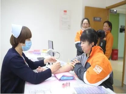 “快递业花木兰”健康引关注 3.8节阿里健康携菜鸟爱康送体检