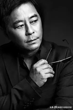 为什么98年的王杰和2000年的王杰变化那么大？