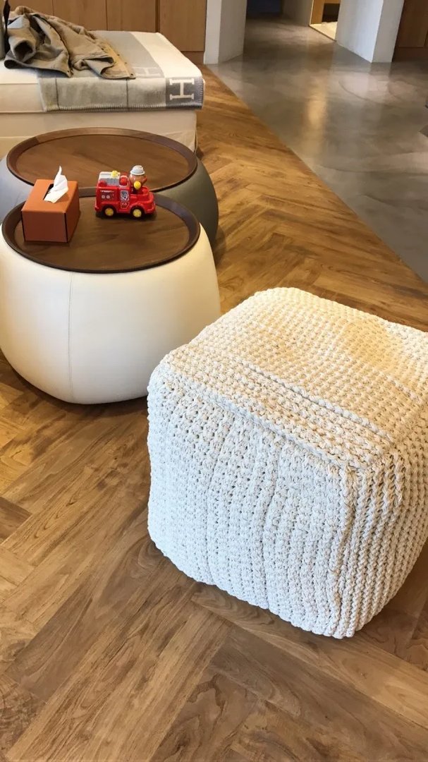 周杰伦气哭,同是养两孩为嘛范玮琪的豪宅还那么仙