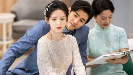 电视剧《夜色暗涌时》有哪些看点和槽点？