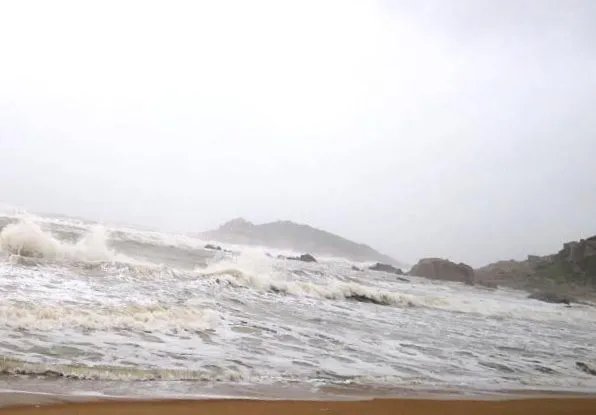 台风“浪卡”直奔海南，会对哪些地方造成影响？