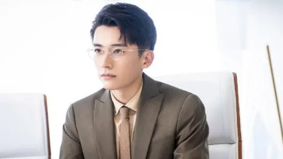 电视剧《夜色暗涌时》有哪些看点和槽点？