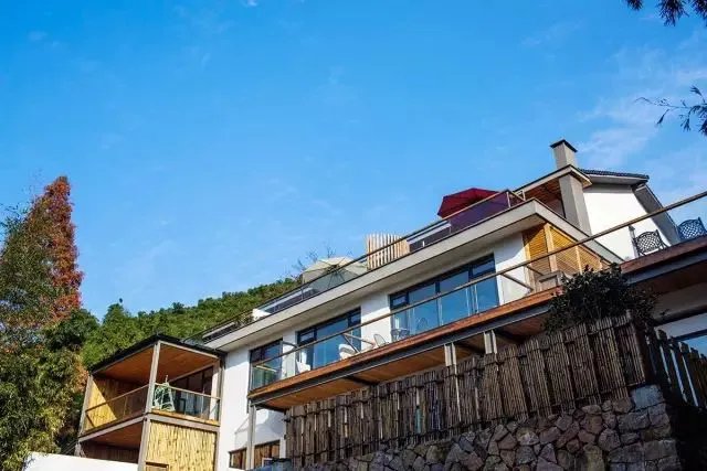 【莫干山民宿游学】探秘裸心堡等8大网红民宿的经营之道，学习7位行业大咖的民宿“真经”