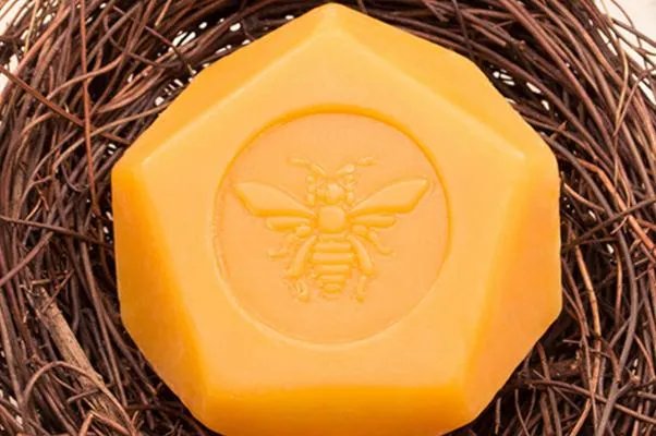 马油皂是干什么用的 马油皂适合什么人使用