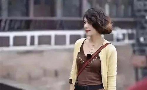 复旦大学老师陈果讲课有什么特点?为什么她如此红?