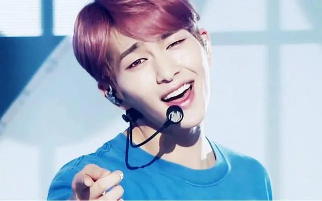 如何评价SHINee的队长温流？