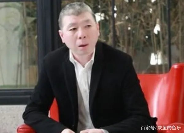 冯小刚病情加重，收入过亿却久病不医，原因是什么？