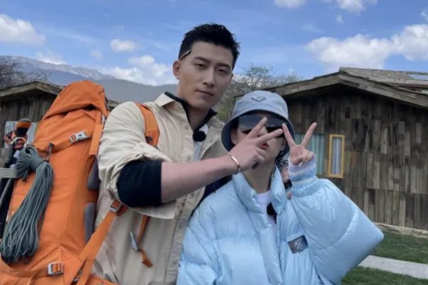 窦骁否认已经与何超莲结婚，如此相爱的两人为何不打算结婚呢？