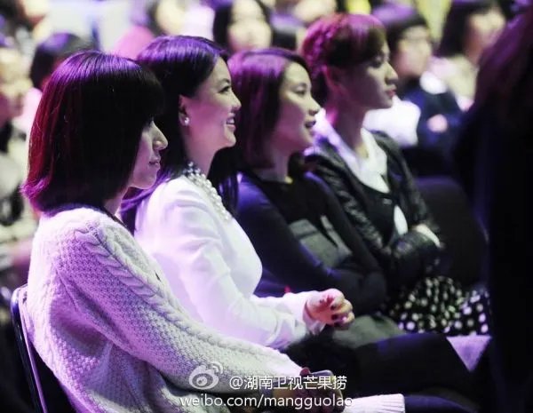 国际名模张亮的老婆是谁？也就是张天天的妈妈。求几张他们的照片啊啊 ……